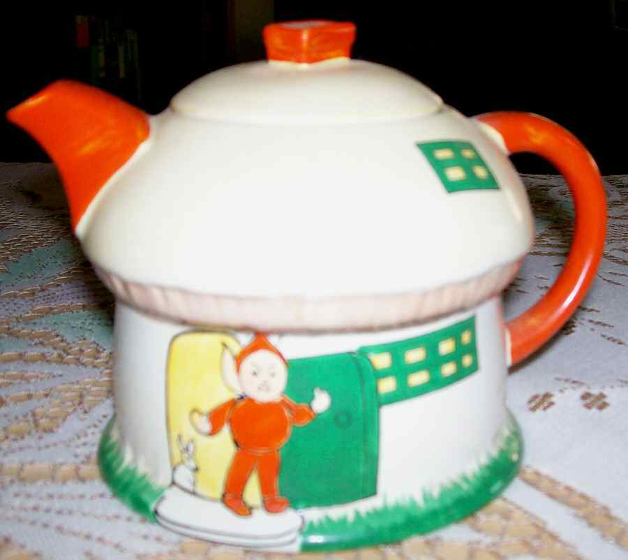 Boo Boo Teapot & Lid by Shelley-1