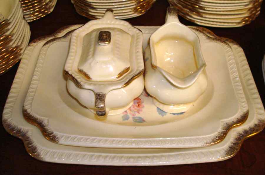 SLM356 Sugar Bowl & Lid by Salem-1