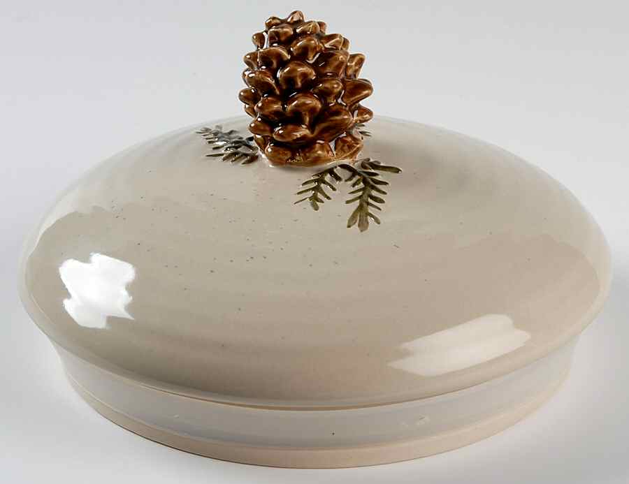 Snow Valley Lid for Cookie Jar by St Nicholas Square-1