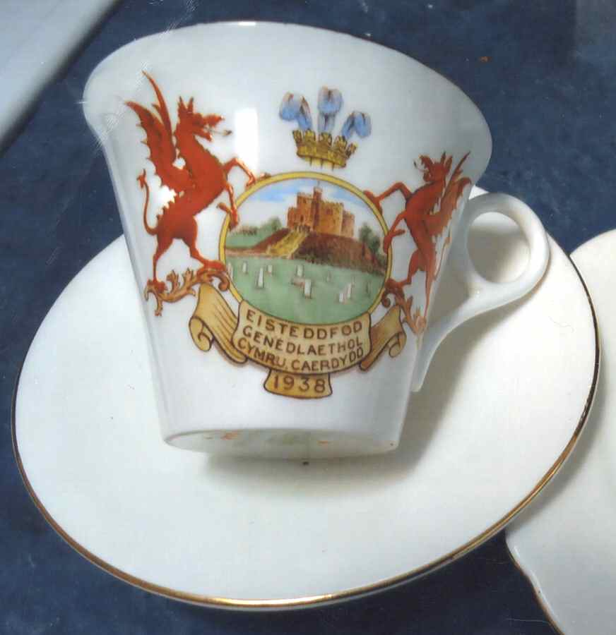 W608 Flat Cup & Saucer Set by Shelley-1