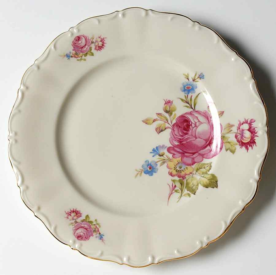 SLT407 Salad Plate by Seltmann-1