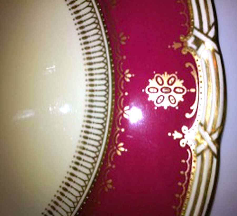 Y2445 Dinner Plate by Spode-1