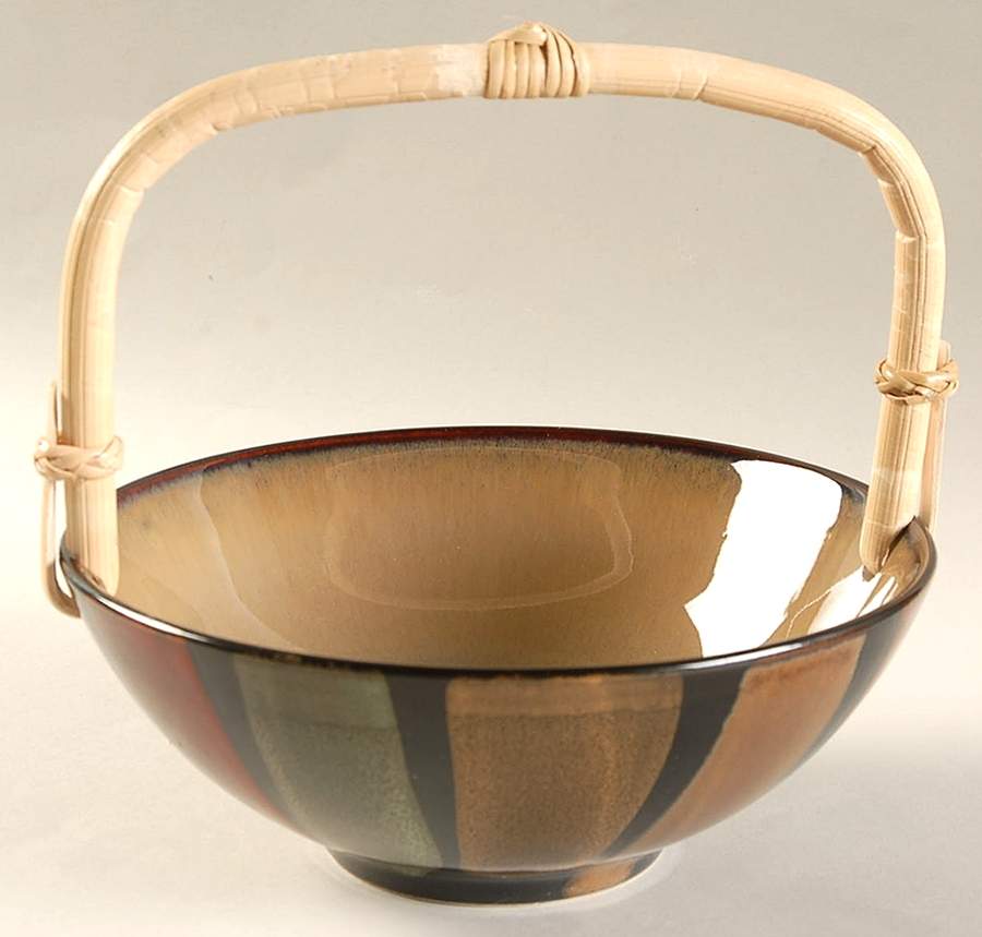 Flair Black 7''-7 1/4'' Basket W/Bamboo Handle HC by Sango-1