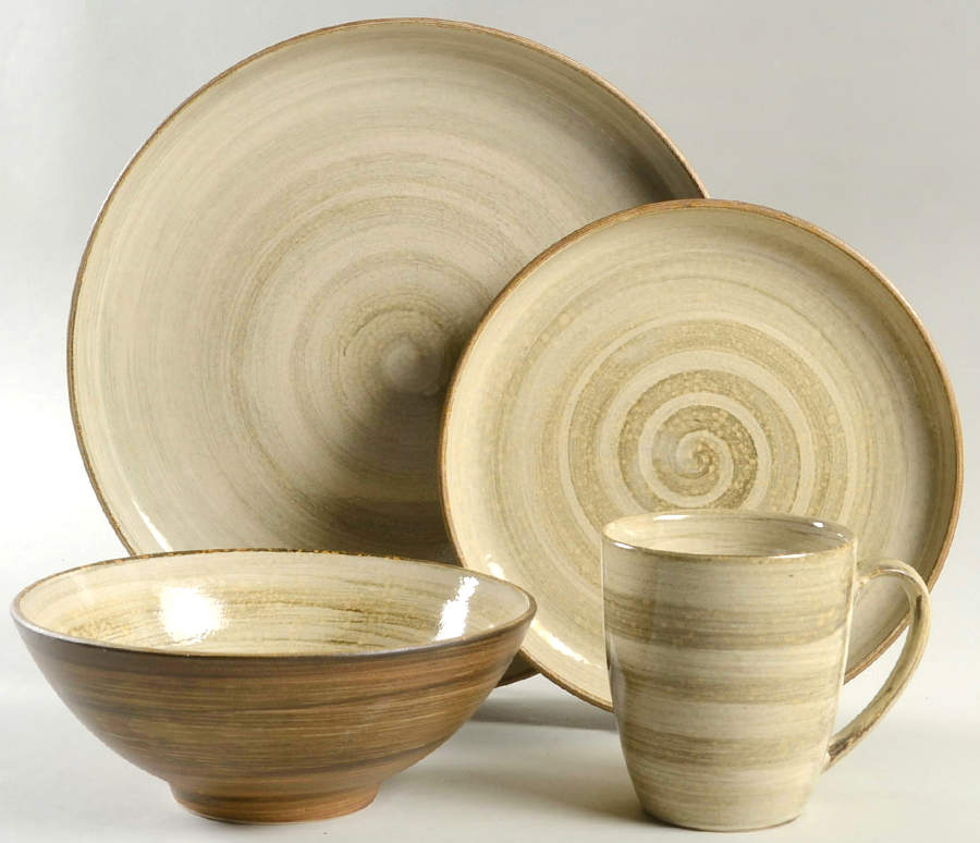 Patio Brown 4 Piece Place Setting by Sango-1