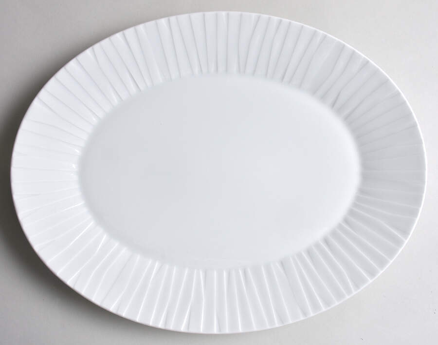 Character White 15" Oval Serving Platter by Schonwald-1