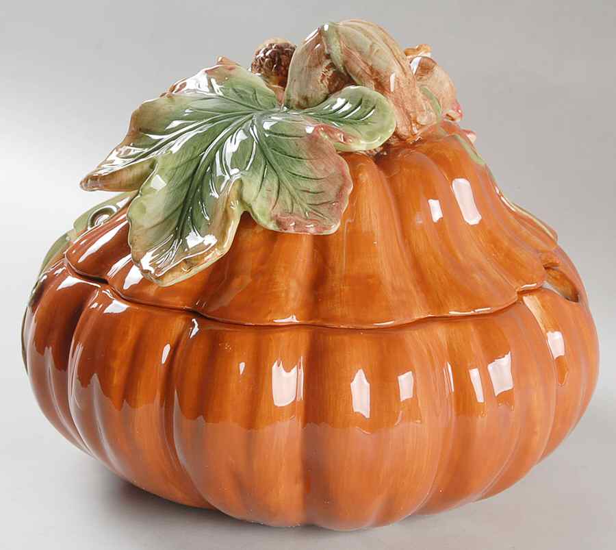 Harvest Figural Collection Tureen & Lid by Spode-1