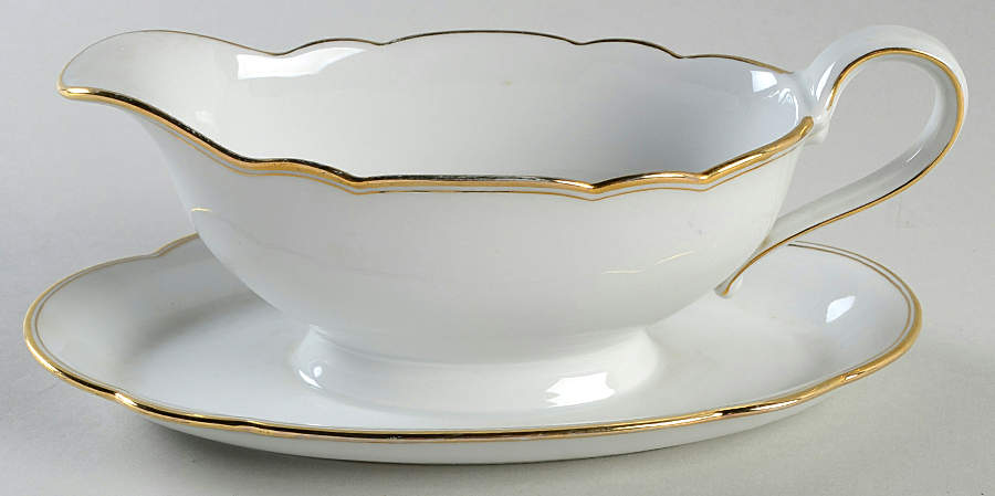 2679 Gravy Boat with Attached Underplate by Seltmann-1