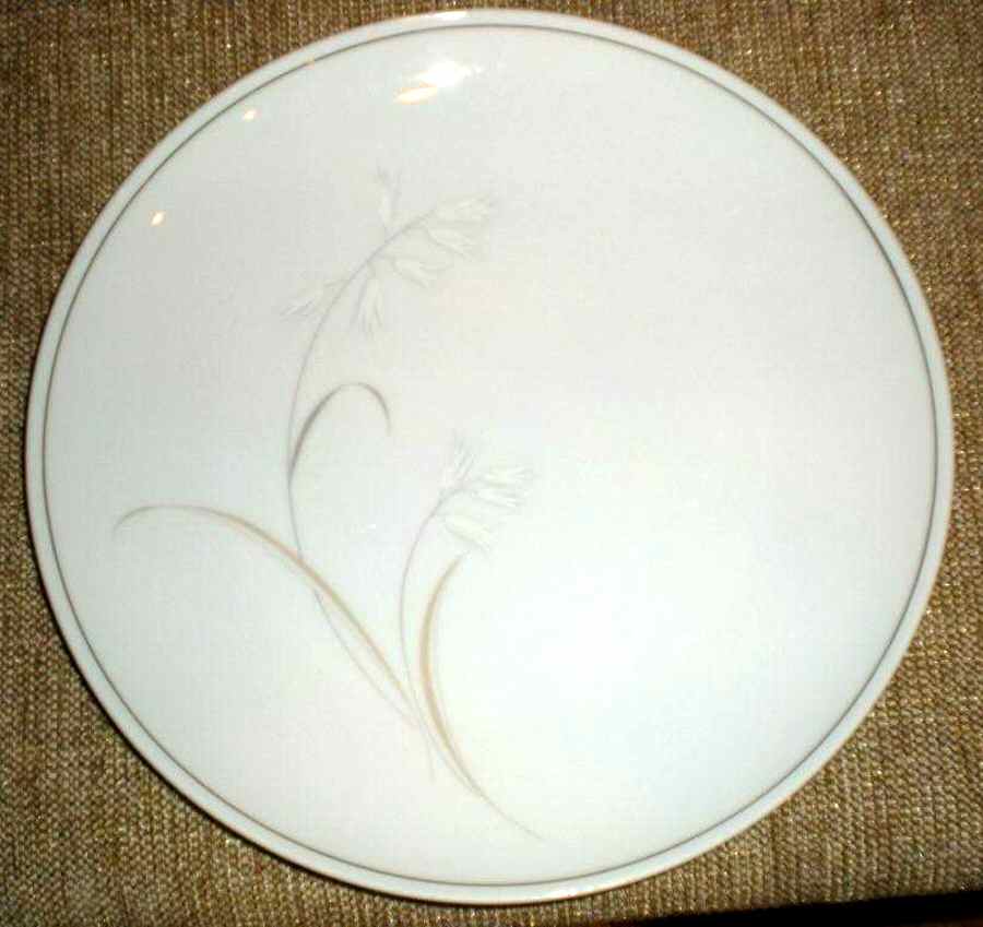 Muguet Dinner Plate by Sango-1
