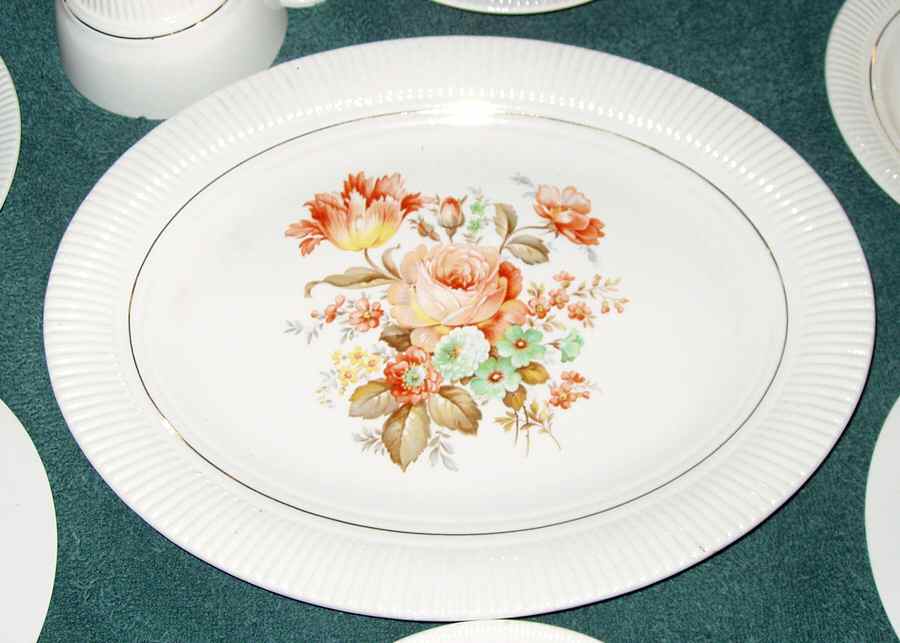 SLM362 13" Oval Serving Platter by Salem-1