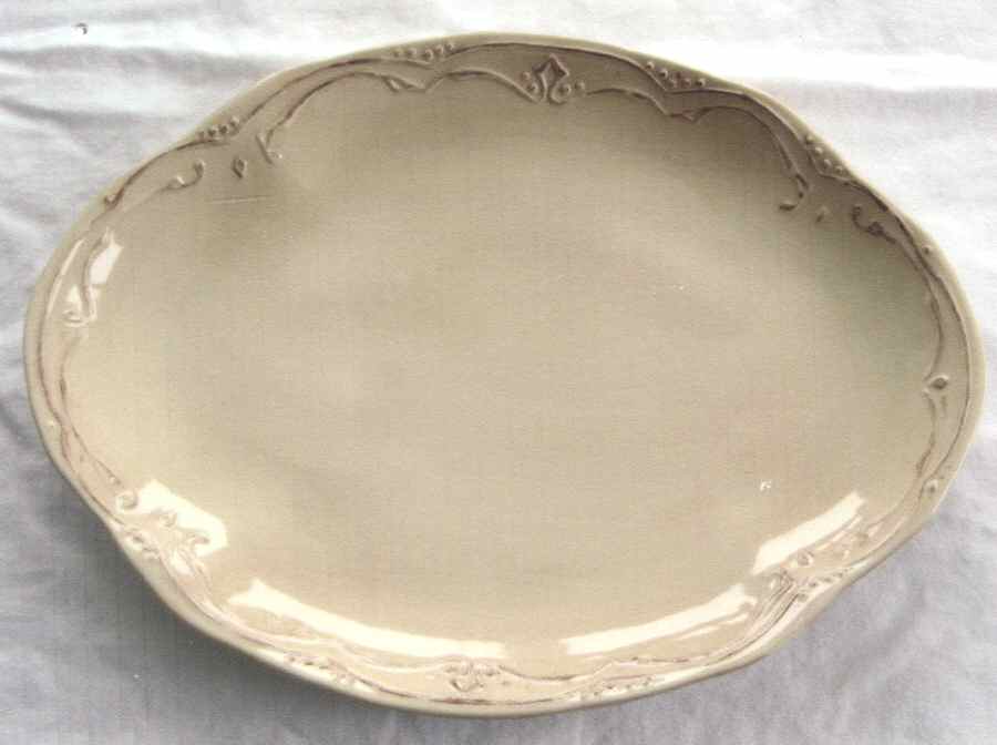 S6P1 10" Oval Serving Platter by A Special Place-1