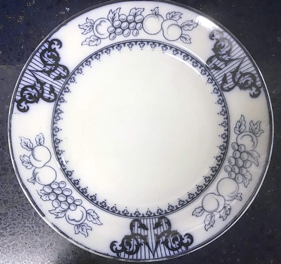 Valencia Dinner Plate by Samuel Ford-1