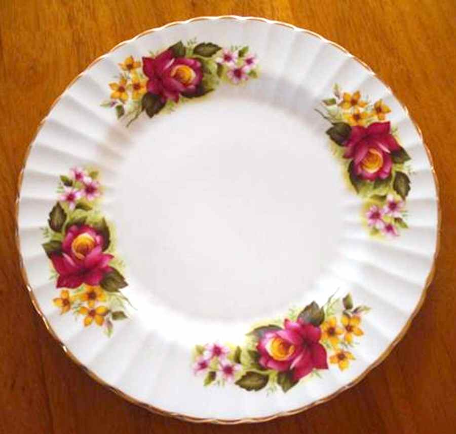 SUT63 Dinner Plate by Sutherland-1