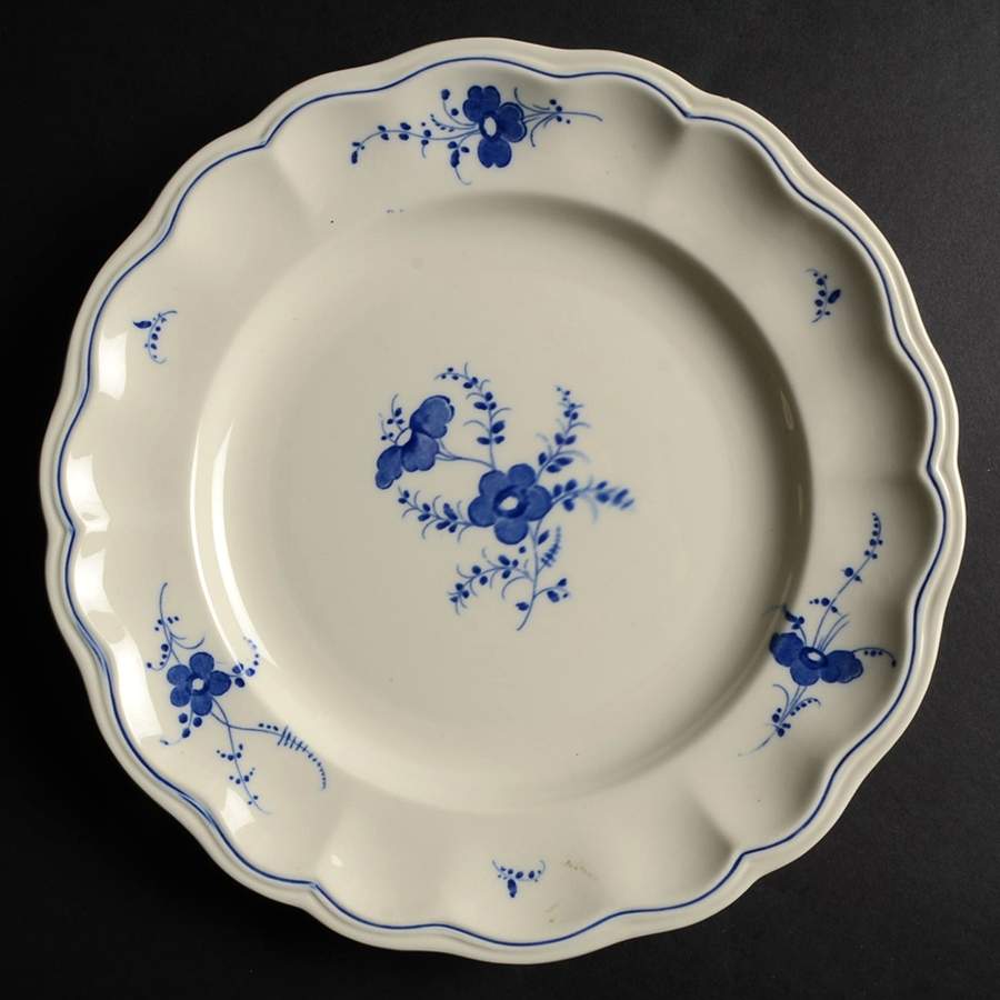 Leyden Dinner Plate by Spode-1