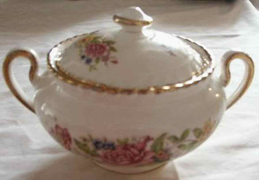 Trent Sugar Bowl & Lid by Sovereign Potters-1