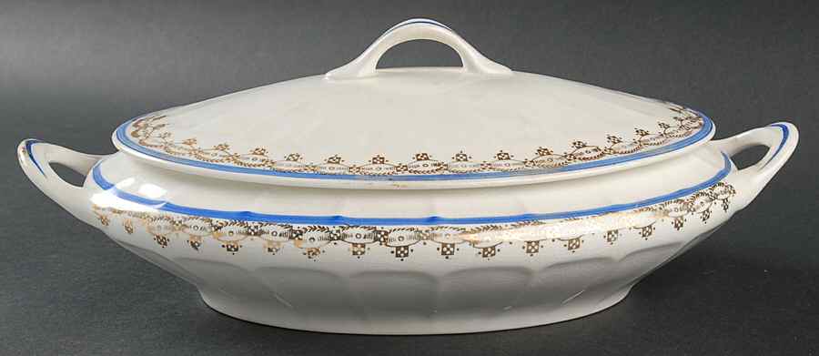 SMP36 Oval Covered Vegetable by Smith Phillips-1
