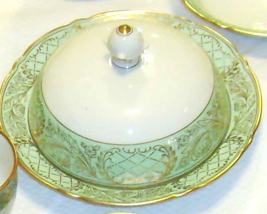 SCH636 Muffin Dish & Lid by Schumann - Bavaria-1
