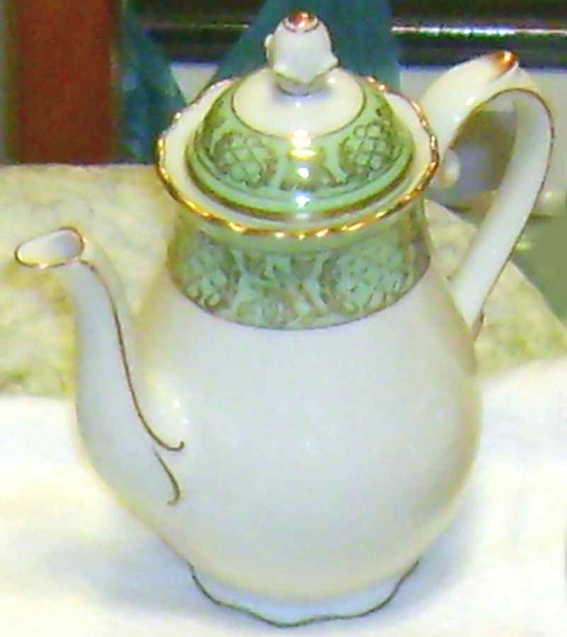 SCH636 Coffee Pot & Lid by Schumann - Bavaria-1