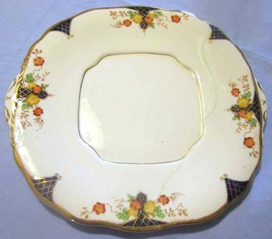 Venice Square Handled Cake Plate by Salisbury-1