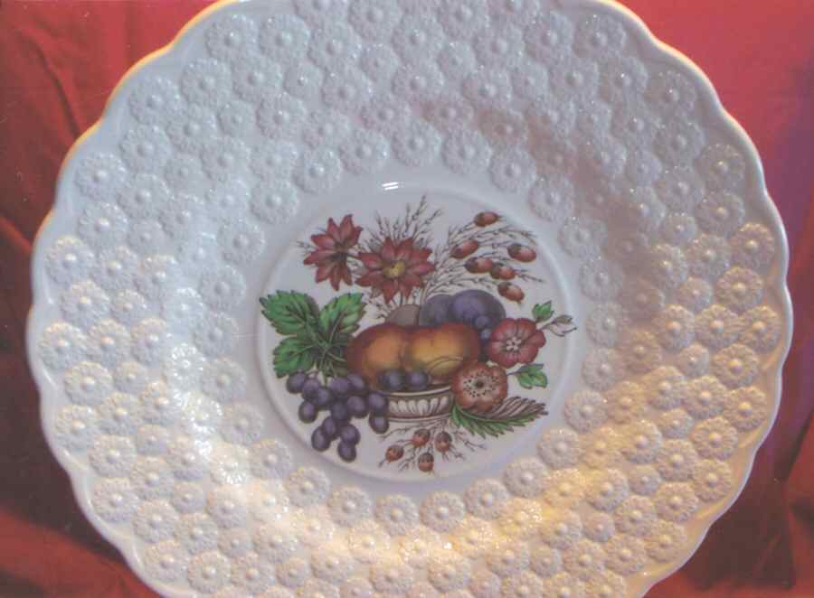 S2242 Dinner Plate by Spode-1