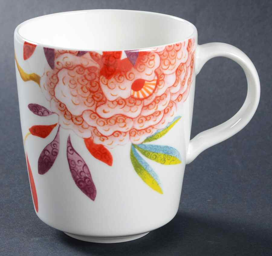 Lucia Mug by Spode-1