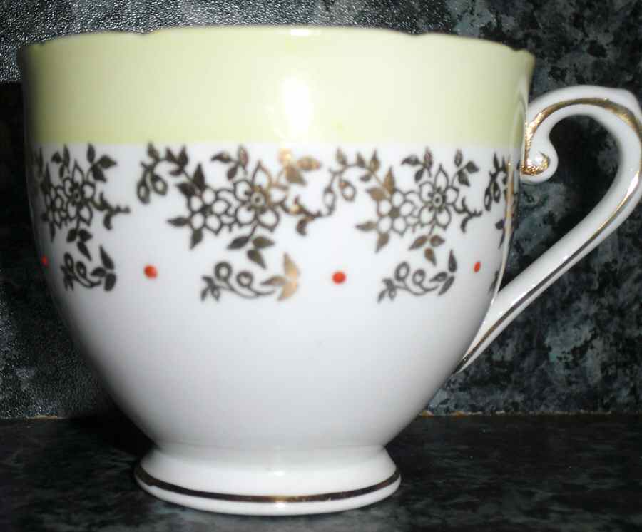 6139-10 Footed Cup by Stanley China (ENG)-1
