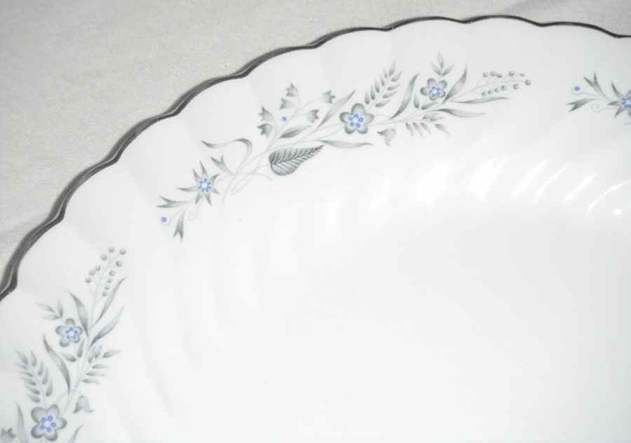 Sorrento Dinner Plate by Sovereign Potters-1