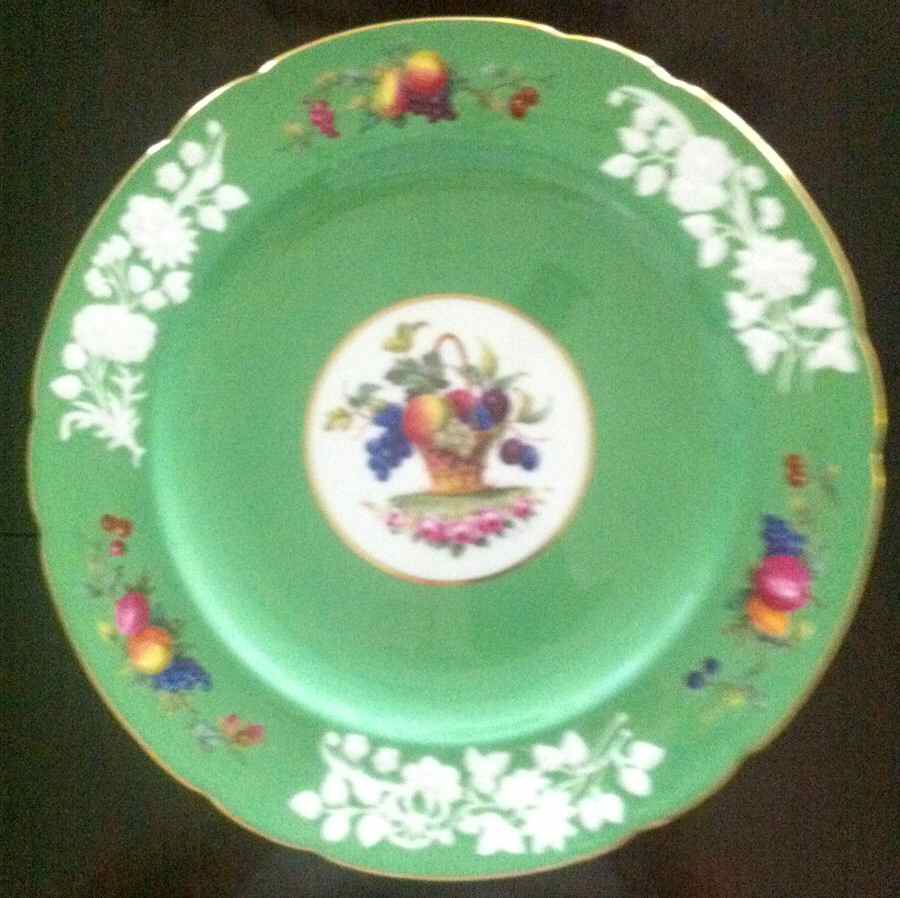 R8969 Dinner Plate by Spode-1