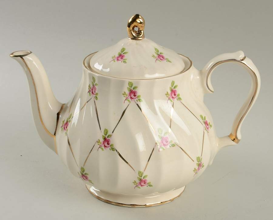 2740 Teapot & Lid by Sadler-1