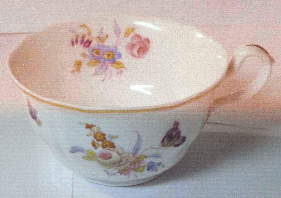 Y5900 Footed Cup by Tiffany-1