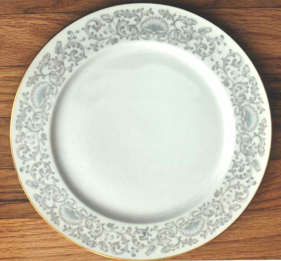 Linda Dinner Plate by Sango-1