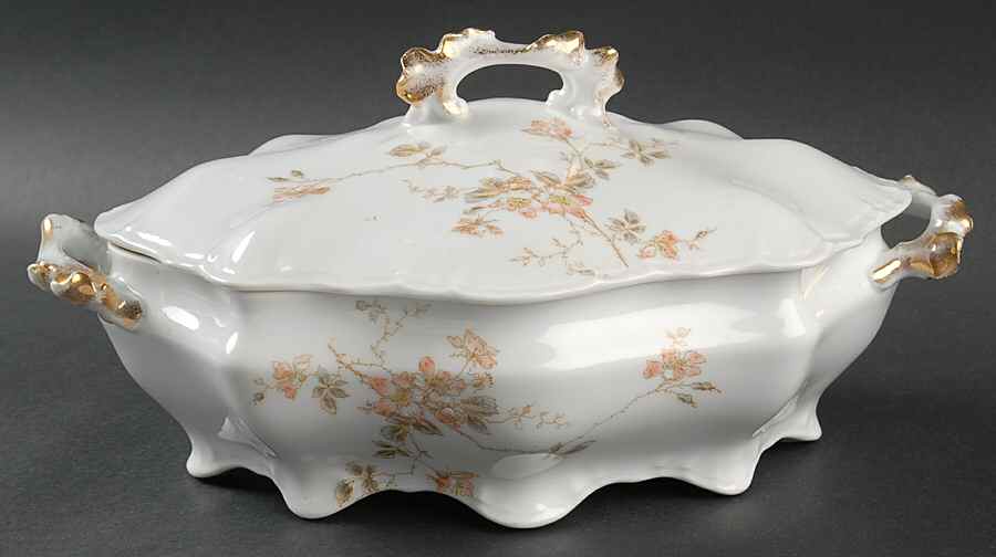 SP210 Oval Covered Vegetable by Springer & Co-1