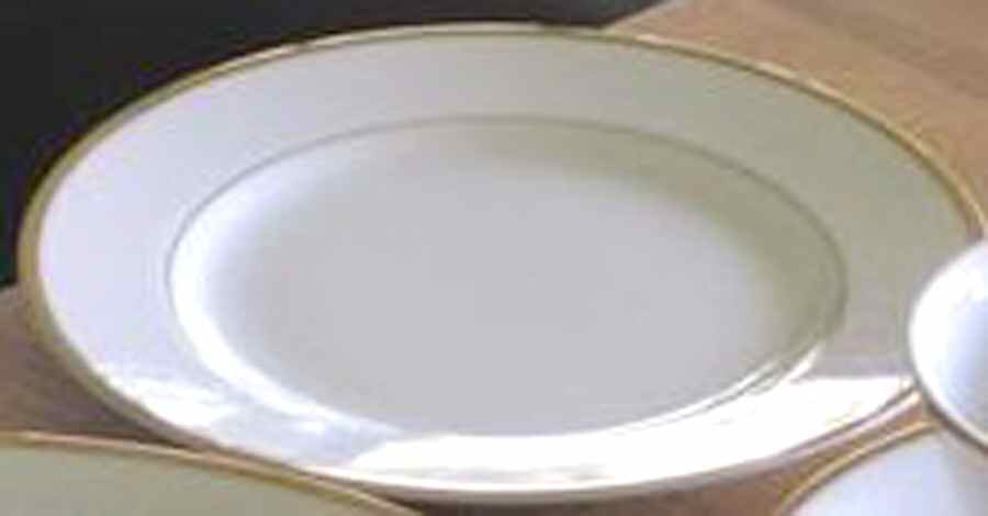S6D1 Bread & Butter Plate by Shannondoa-1