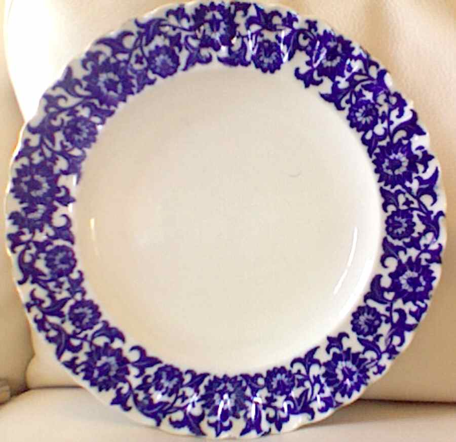 SP586 Dinner Plate by Spode-1