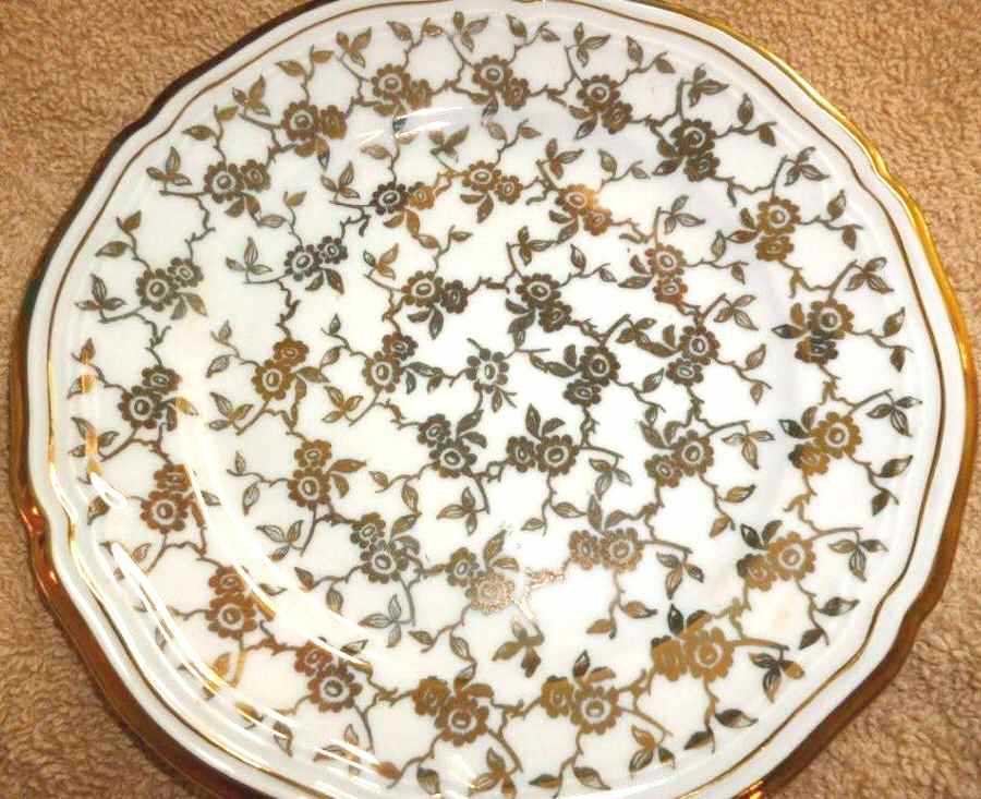 SLT416 Dinner Plate by Seltmann-1