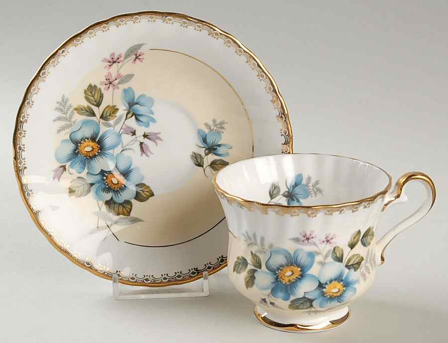 3385 Footed Cup & Saucer Set by Sutherland-1
