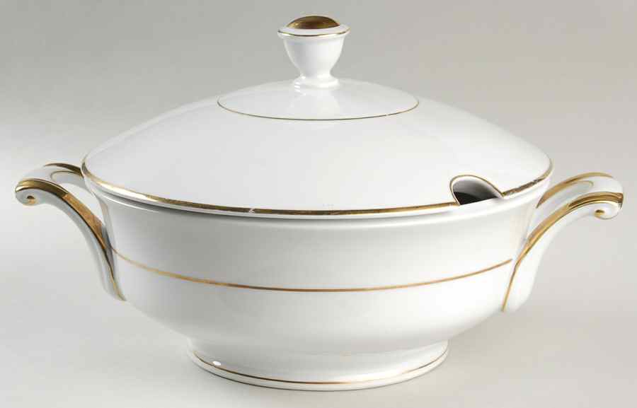 02539 Tureen &  Lid by Scherzer-1