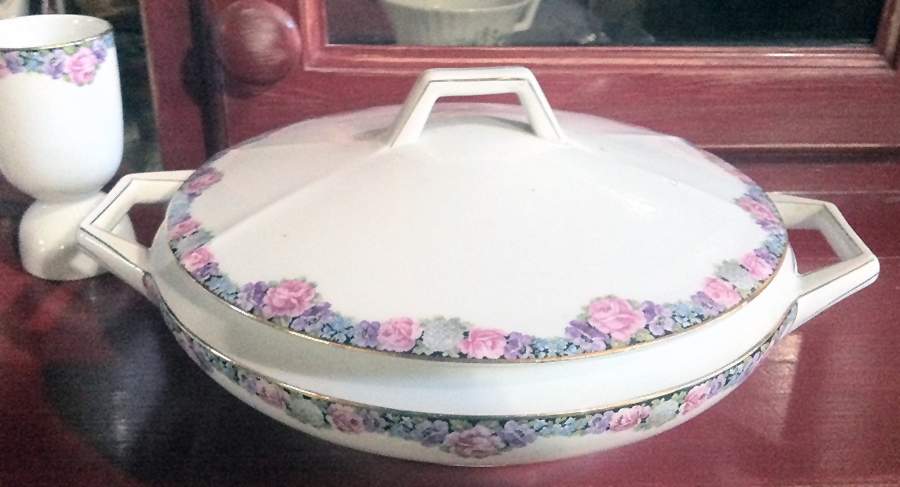 SCD131 Round Covered Vegetable by Schonwald-1