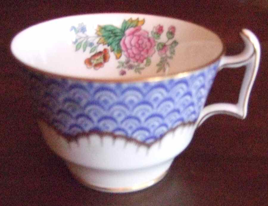 R7137 Flat Cup by Spode-1