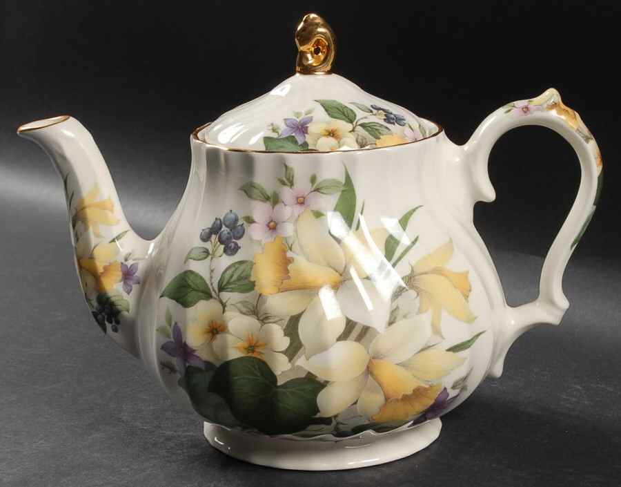 SA70 Teapot & Lid by Sadler-1