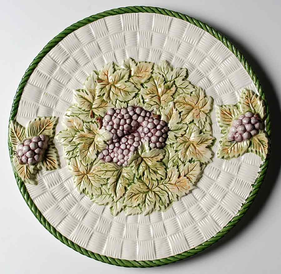 SAD95 13" Handled Round Tray by Sadek-1