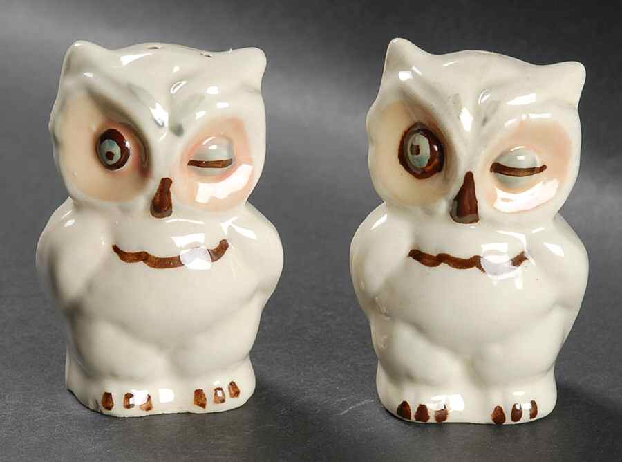 Owls Salt & Pepper Set by Shawnee-1