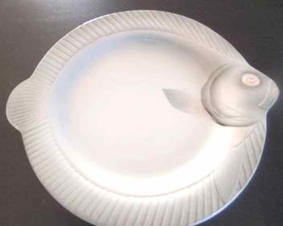 SGN26 Gray Dinner Plate by Sarreguemines-1