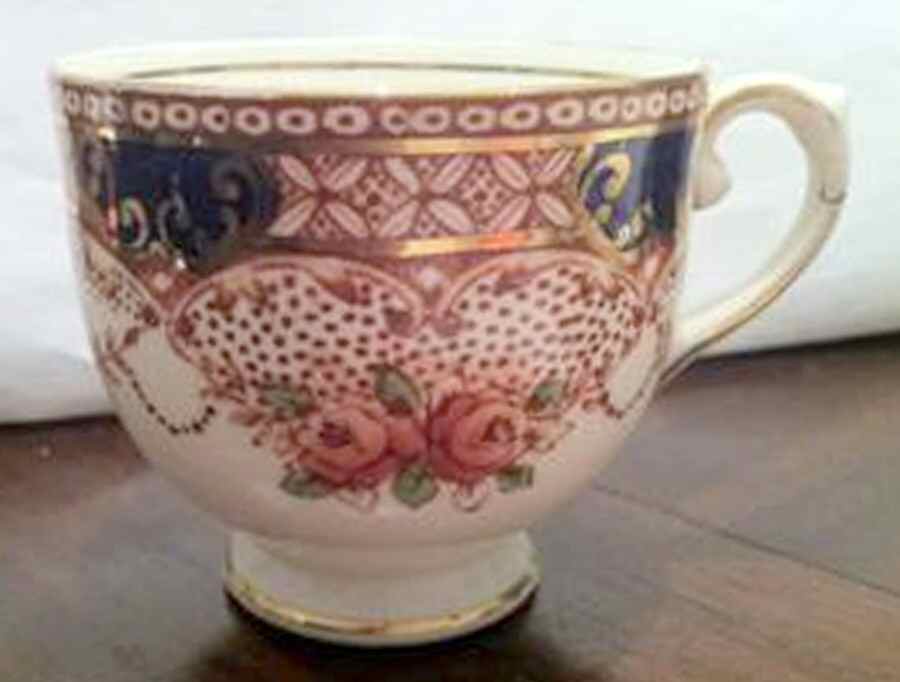 2239 Footed Cup by Salisbury-1
