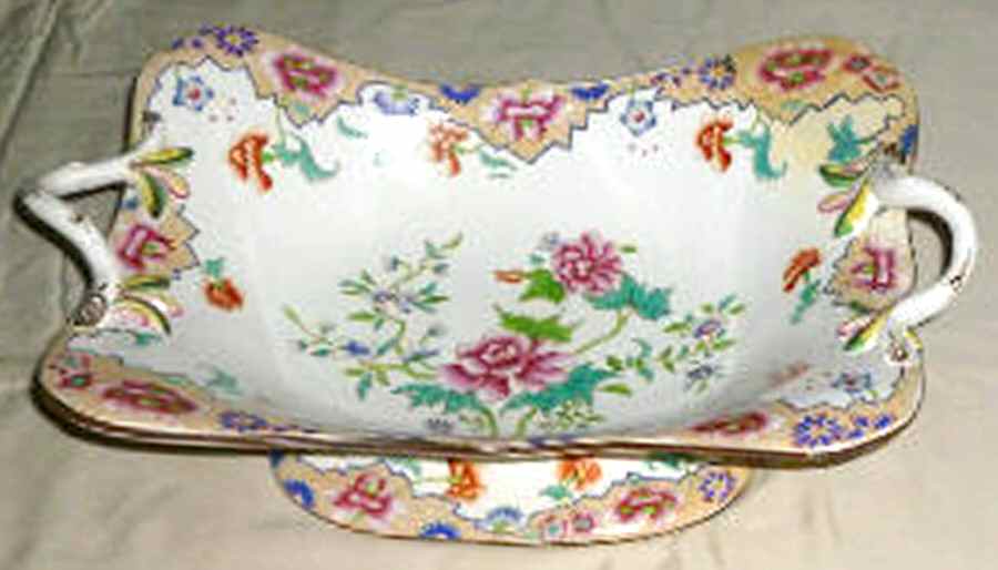 3154 Centerpiece by Spode-1