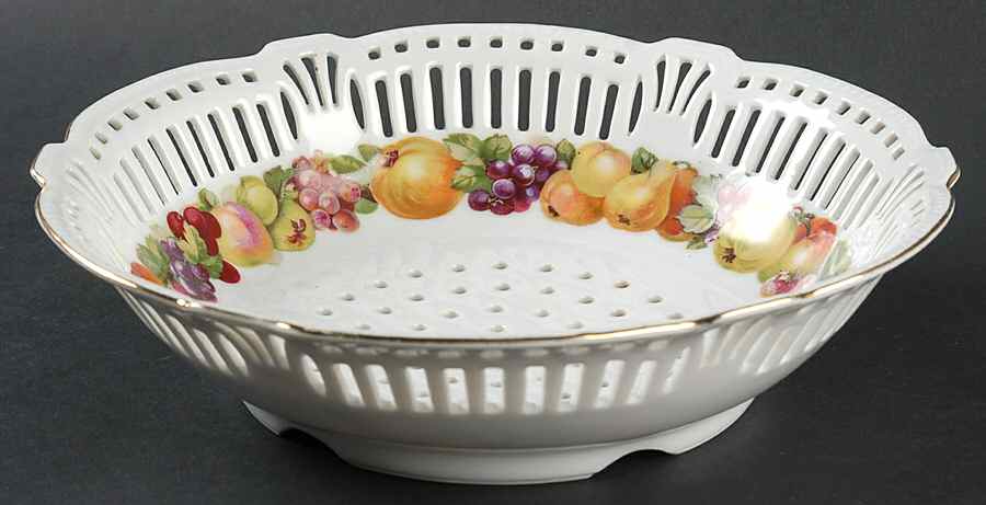 SWH62 Large Pierced Berry Bowl by Schwarzenhammer-1