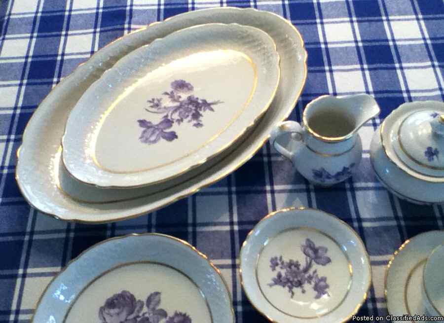 SCH666 12" Oval Serving Platter by Schumann - Bavaria-1
