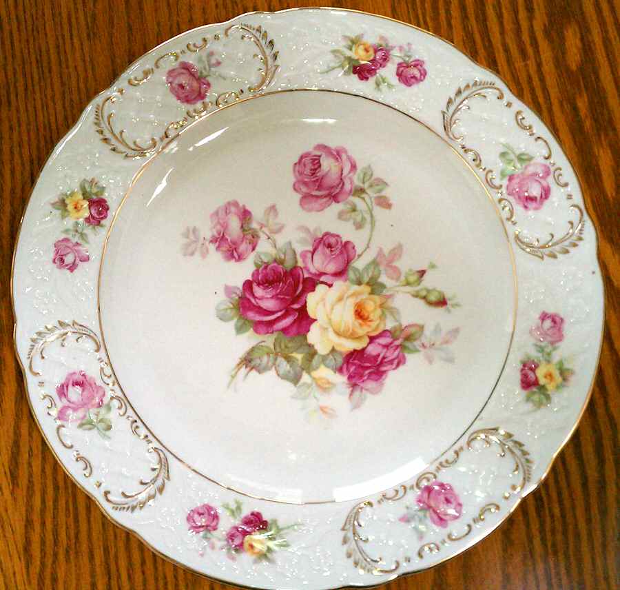 SCH668 Dinner Plate by Schumann - Bavaria-1