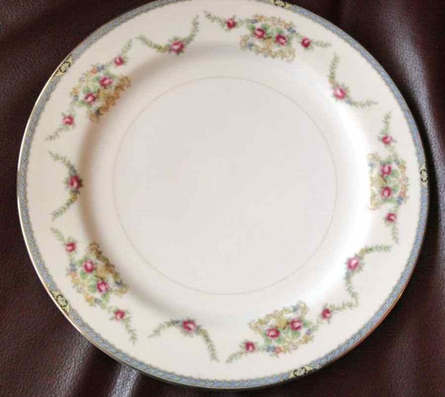 SLL10 Dinner Plate by Swallow-1