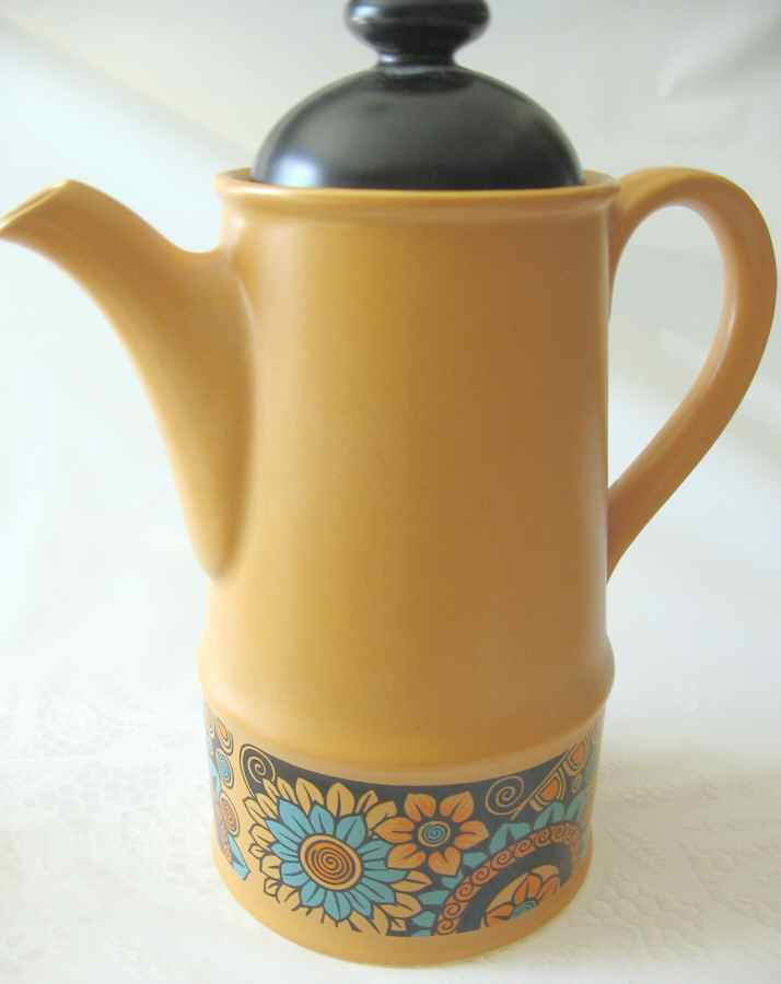 SA73 Coffee Pot & Lid by Sadler-1