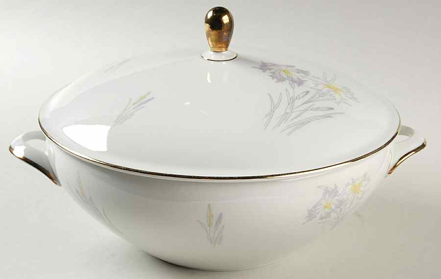SLT428 Round Covered Vegetable by Seltmann-1